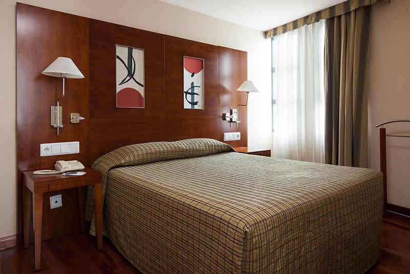 Nh Ciencias 3* València